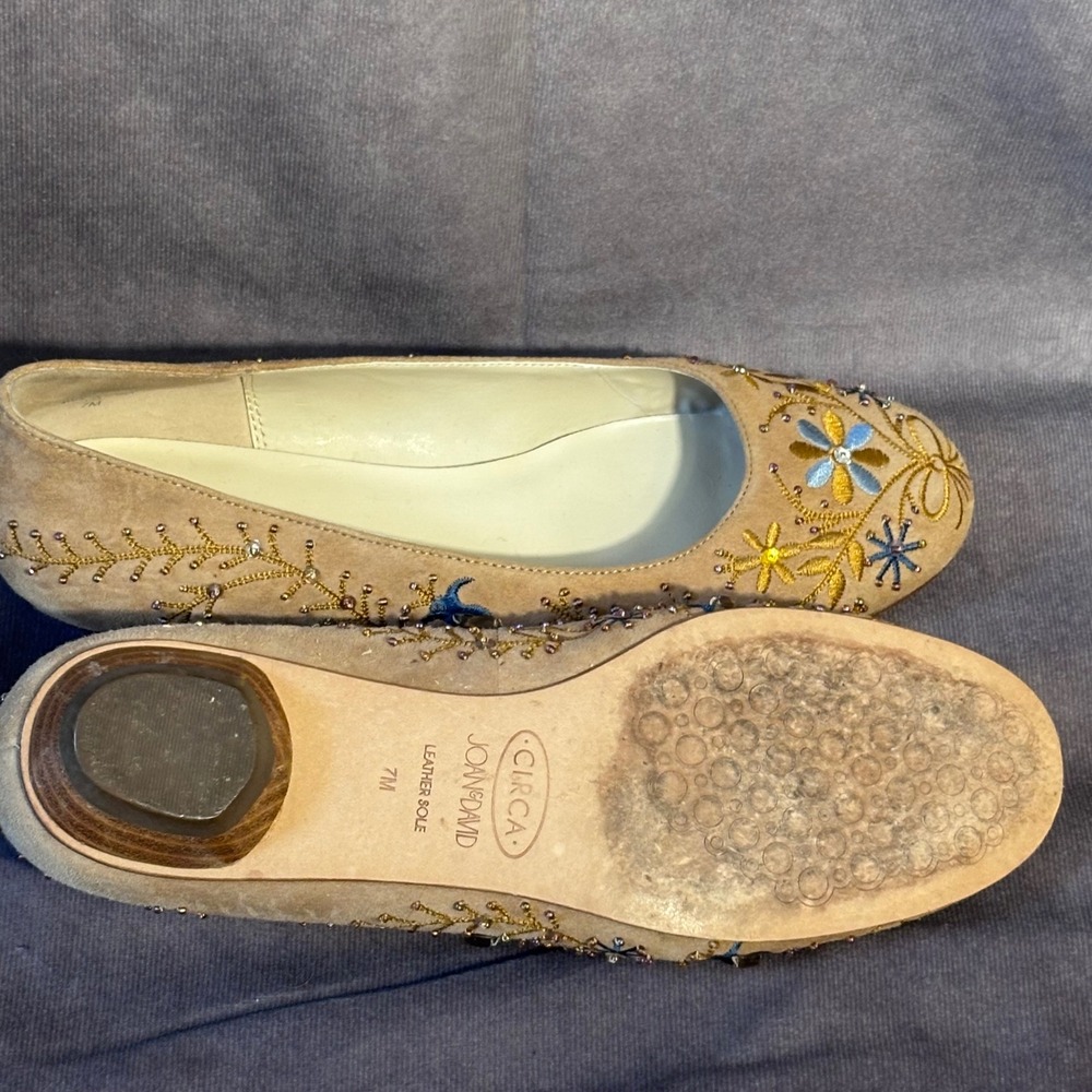 Circa Joan & David Embroidered Beaded Suede Heel Womens 7 Tan Boho - Picture 6 of 11